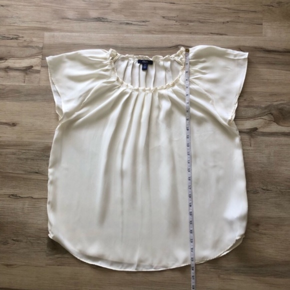Chaps Elegant Cream Women's Top - Picture 4 of 8